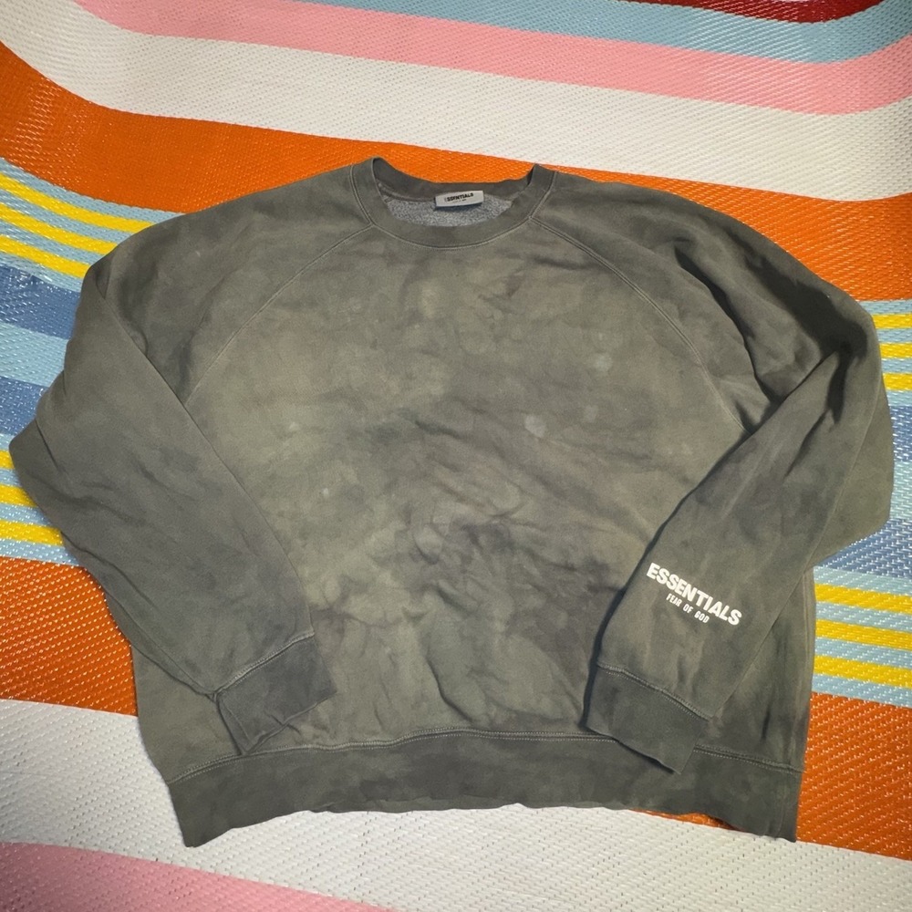 Fear Of God Essentials Crewneck Sweater Sweatshirt Men's Size XLarge Dyed Green